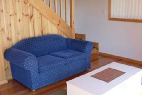 Four Seasons Waterfront Villas - Perisher Accommodation 6