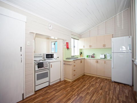 CBD Holiday Home - Perisher Accommodation 4