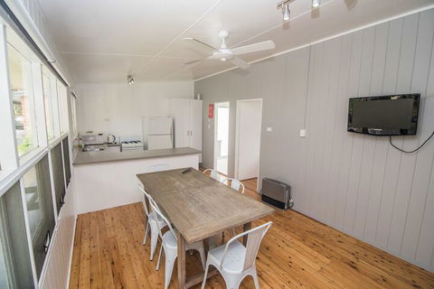 Lakeside Cabins & Holiday Village - Perisher Accommodation 7