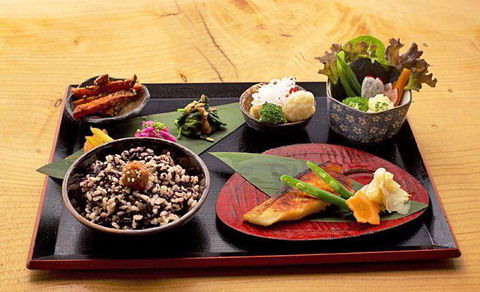 Wabi Sabi Salon - Perisher Accommodation 5