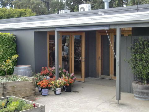 Johnny Ripe - Perisher Accommodation 0