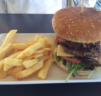 Jules by the Lake Cafe - Perisher Accommodation
