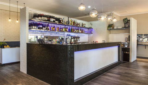 Blue Owl Cafe And Restaurant - Perisher Accommodation 16