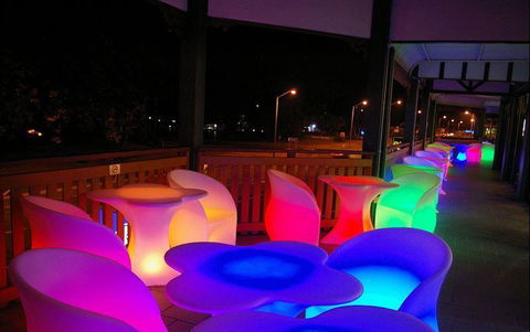Blue Owl Cafe And Restaurant - Perisher Accommodation 8