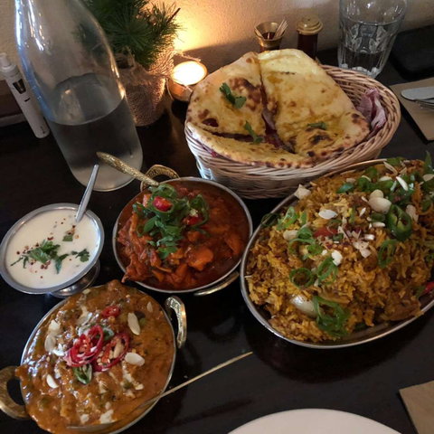Albany's Indian Tandoori Restaurant - Perisher Accommodation 0