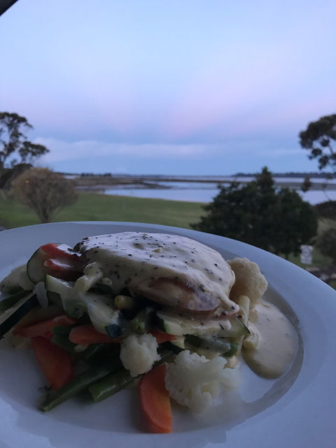 Bay Bar & Bistro - Perisher Accommodation 5