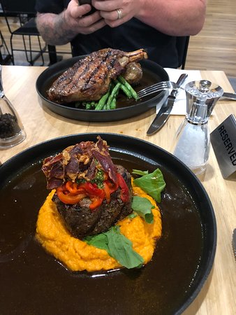 Parkside Bar & Kitchen - Perisher Accommodation 0