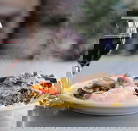 St. Helens R.S.L. Ex-Servicemen's  Citizens Club - Perisher Accommodation