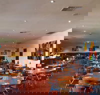 Vegas Restaurant - Perisher Accommodation