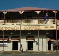 Cooktown Hotel - Perisher Accommodation
