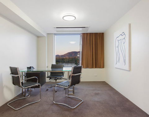 CBD Executive Apartments - Perisher Accommodation 11