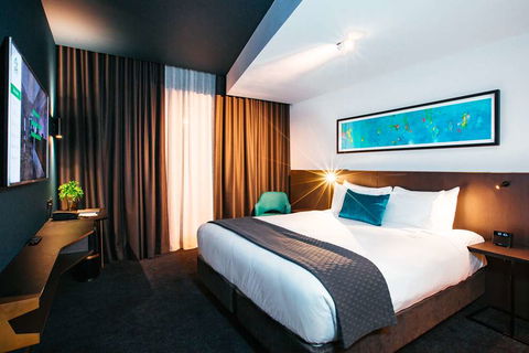 Eatons Hill Hotel - Perisher Accommodation 4