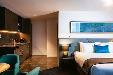 Eatons Hill Hotel - Perisher Accommodation 9