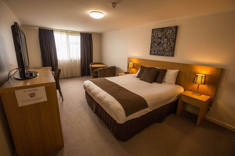 Bairnsdale International - Perisher Accommodation 4