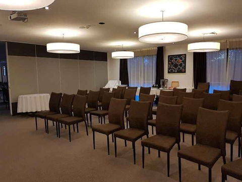 Bairnsdale International - Perisher Accommodation 8