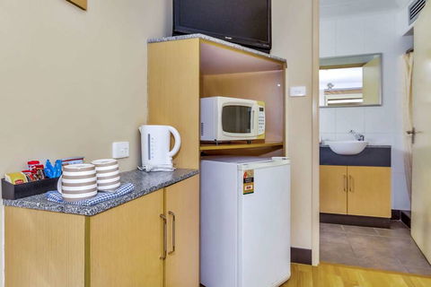 Econo Lodge Karratha - Perisher Accommodation 9