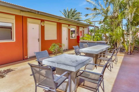 Econo Lodge Karratha - Perisher Accommodation 14