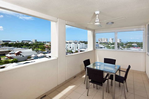 Cairns Central Plaza Apartment - Perisher Accommodation 10