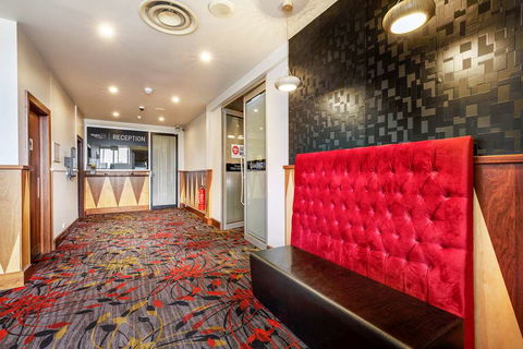 Nightcap At Findon Hotel - Perisher Accommodation 2