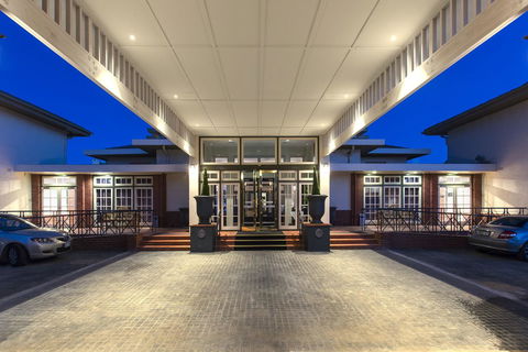 Hotel Kurrajong Canberra - Perisher Accommodation 25