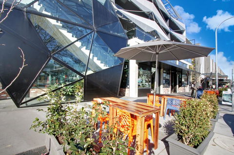 IQ Smart Apartments 704 Braddon ACT - Perisher Accommodation 0