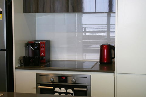 Modern Executive Apt@Barton*1BR*WiFi*Gym*Secure Parking*Canberra - Perisher Accommodation 4