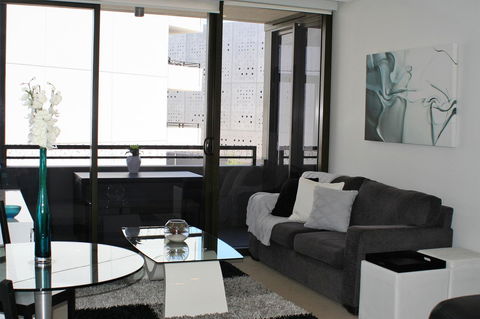 Modern Executive Apt@Barton*1BR*WiFi*Gym*Secure Parking*Canberra - Perisher Accommodation 0