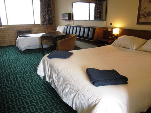 Canberra Lyneham Motor Inn - Perisher Accommodation 7