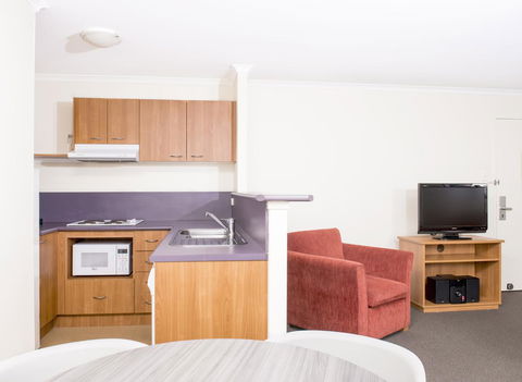 Mantra On Northbourne - Perisher Accommodation 9