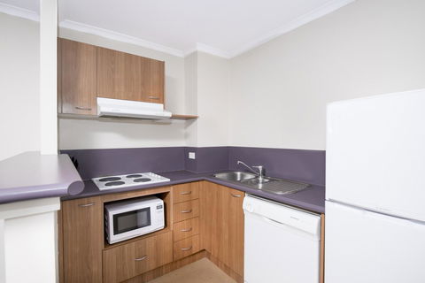 Mantra On Northbourne - Perisher Accommodation 7