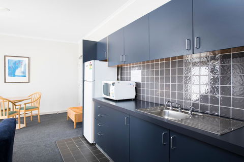 The Woden Hotel - Perisher Accommodation 12