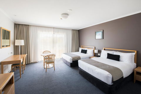 The Woden Hotel - Perisher Accommodation 8