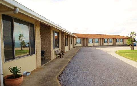 Stansbury Holiday Motel - Perisher Accommodation 34