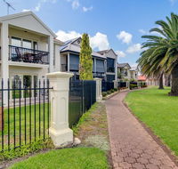 Port Adelaide Harbourside House - Perisher Accommodation