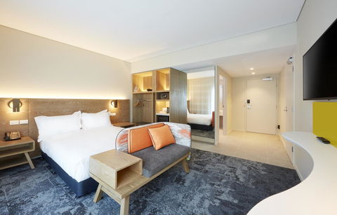 Holiday Inn Express Adelaide City Centre, An IHG Hotel - Perisher Accommodation 12