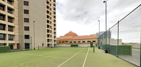 Hilton Adelaide - Perisher Accommodation 8