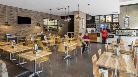 Oaks Adelaide Horizons Suites - Perisher Accommodation 20