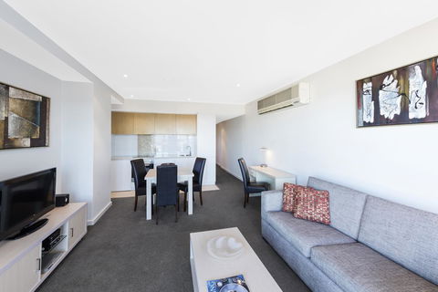 IStay Precinct Adelaide - Perisher Accommodation 21