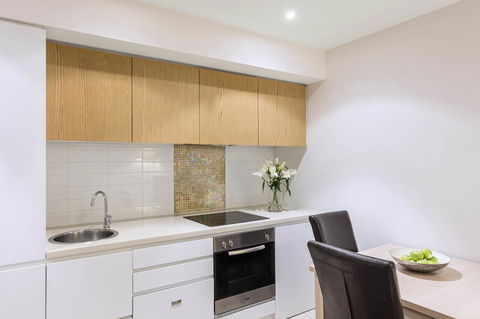 IStay Precinct Adelaide - Perisher Accommodation 8
