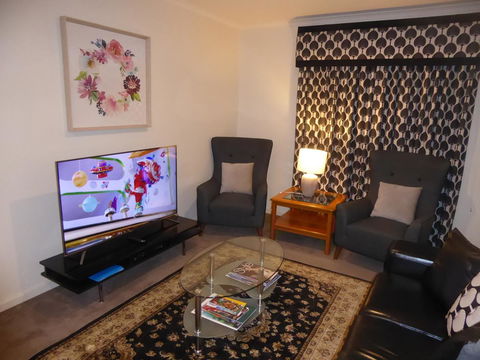 Adelaide City Apartment - 3br, 2bath & Carpark - Perisher Accommodation 2
