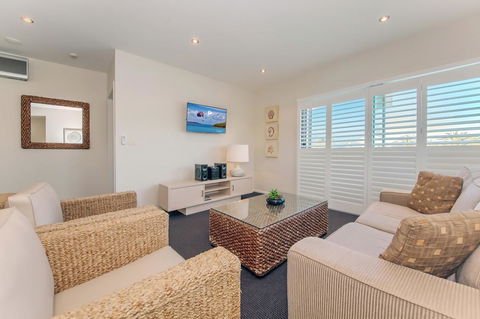 Pacific Blue 278-265 Sandy Pt Rd- Dual Key Access, Wifi, Linen And Air Conditioning - Perisher Accommodation 4
