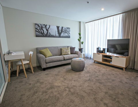Adelaide DressCircle Apartments - North Terrace - Perisher Accommodation 23