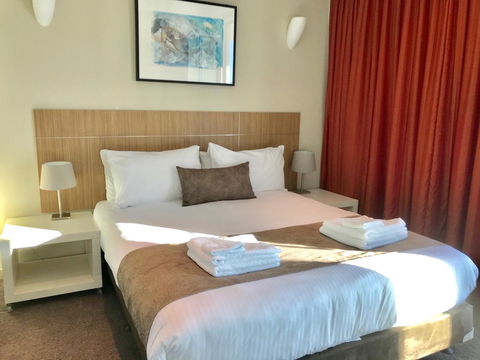 Adelaide DressCircle Apartments - North Terrace - Perisher Accommodation 5