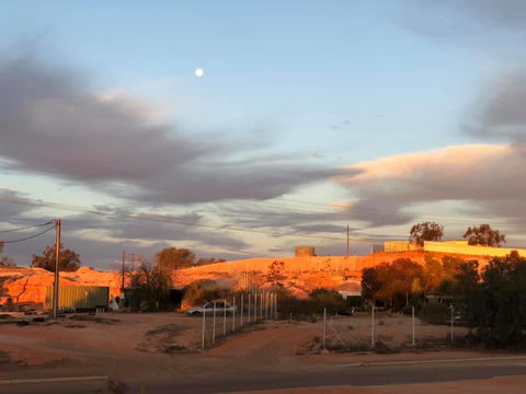 Aussie Opal Diggers Outback Retreat-Undergound - Perisher Accommodation 3