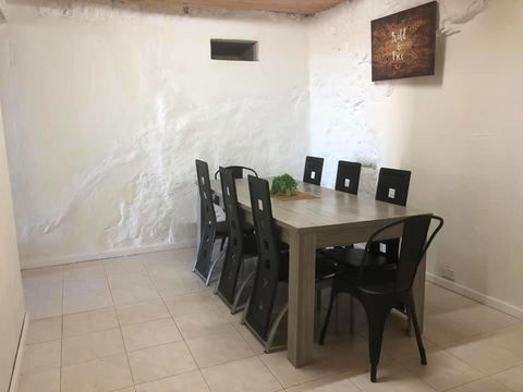 Aussie Opal Diggers Outback Retreat-Undergound - Perisher Accommodation 2