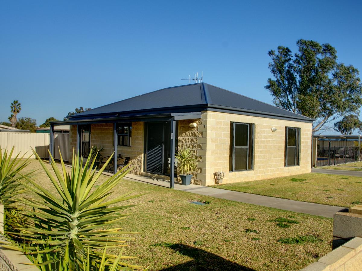 Ardlethan NSW Perisher Accommodation