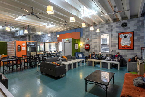 Tequila Sunrise Hostel Adelaide - Perisher Accommodation 19