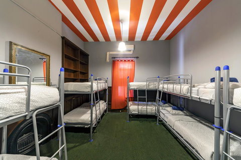 Tequila Sunrise Hostel Adelaide - Perisher Accommodation 1