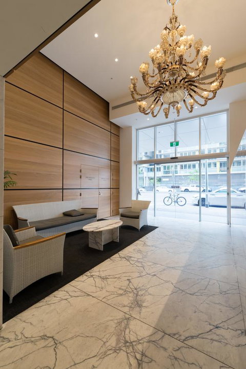 Ther-Rich 2Brm CBD Apartment - Perisher Accommodation 15