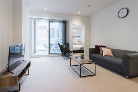 Ther-Rich 2Brm CBD Apartment - Perisher Accommodation 20